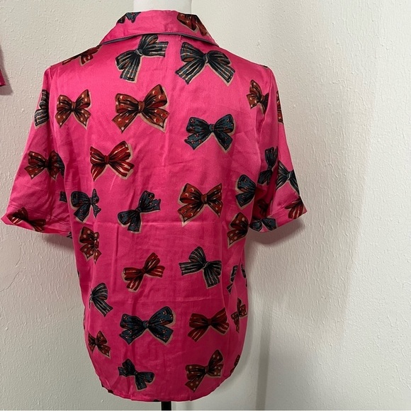 Their Nibs Women’s Medium Satin Shortie Pyjamas Pink Bow Print Sleepwear NWOT - Picture 4 of 13